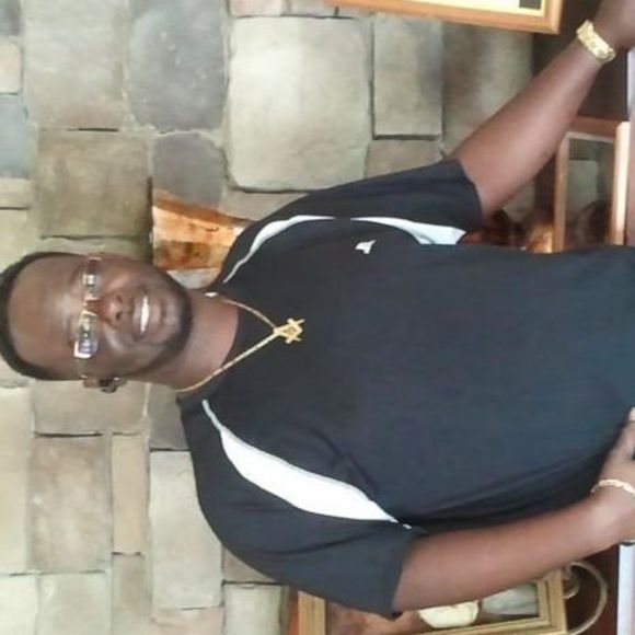 Meet your Posher, Kevin - Picture 1 of 1